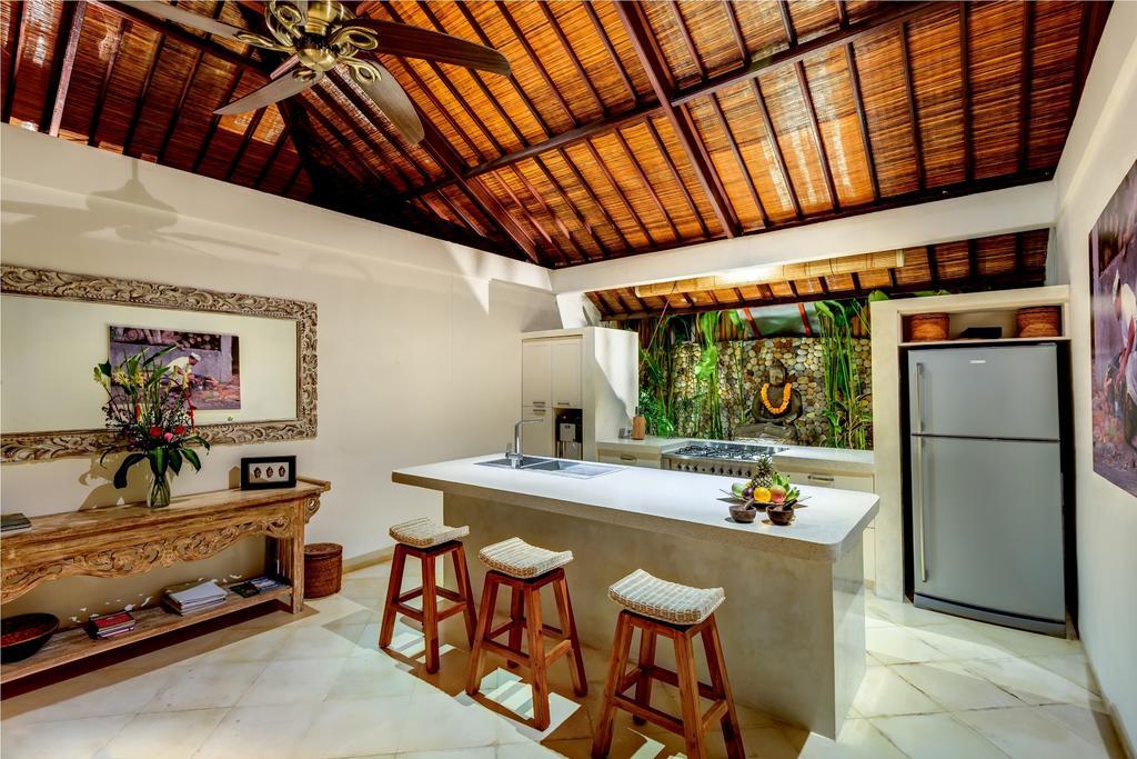 Villa Vitari Seminyak By Bali Villas R Us Rom bilde
